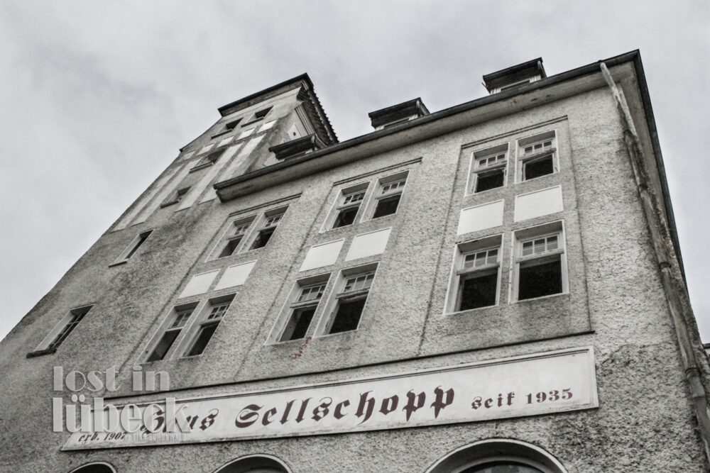 Moislinger Allee Lübeck Sellschopp Haus Abrissruine, Lost in Lübeck